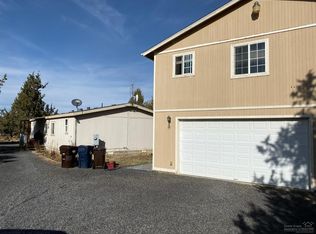 21234 Gift Rd, Bend, OR 97703