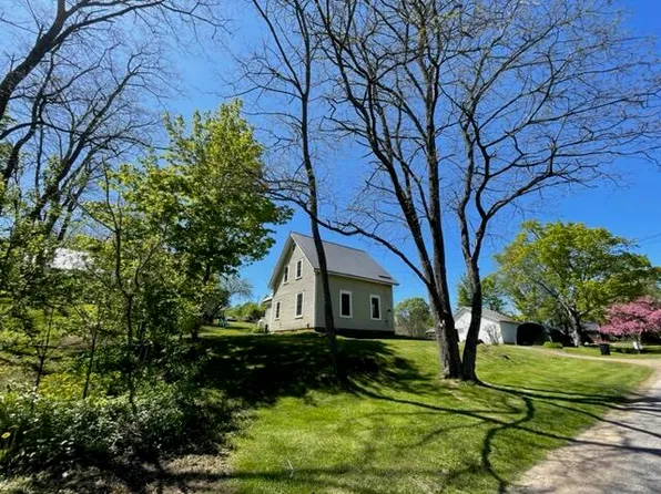 21 Front Street, Pembroke, ME 04666