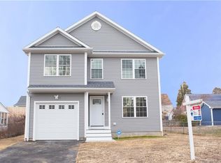 158 Woodrow Ave, Bridgeport, CT 06606