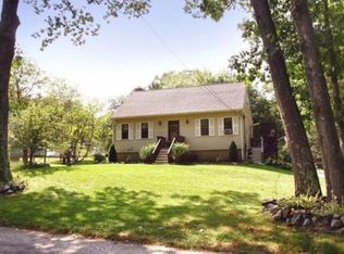 3 Black Snake Rd, Salisbury, MA 01952