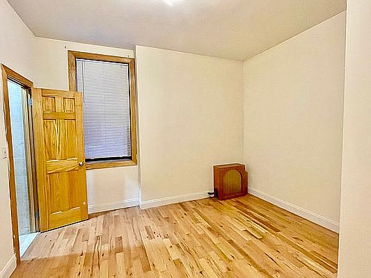 5th image of 260 Fort Washington Ave #A6