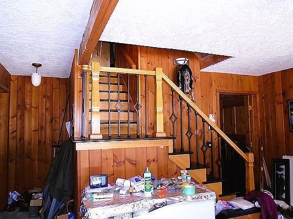 4th image of 4583 North Rd