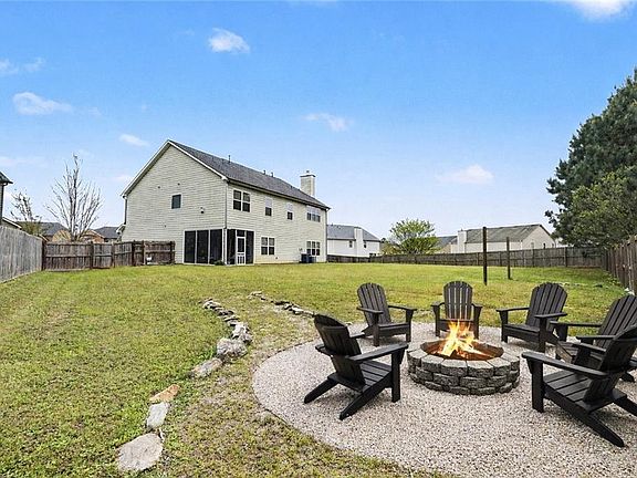 5th image of 3769 Lake Haven Way