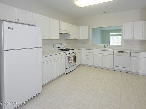 3rd image of 21105 Buckeye Ct