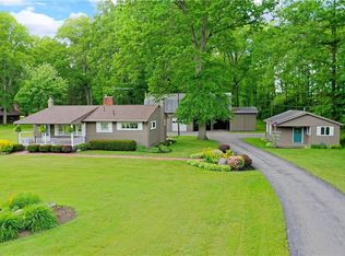 899 N Leavitt Rd, Leavittsburg, OH 44430