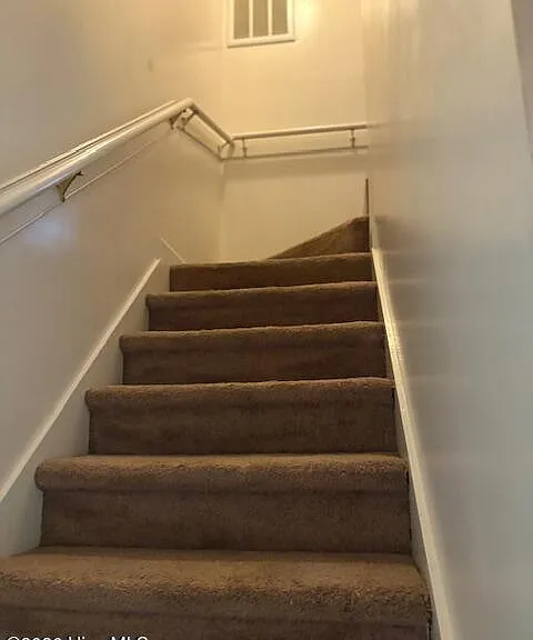 907 Springwood Dr — Photo 11