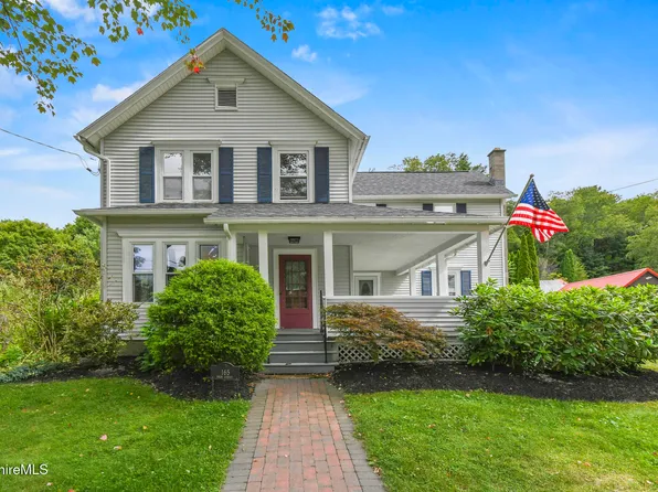 165 High St, Dalton, MA 01226