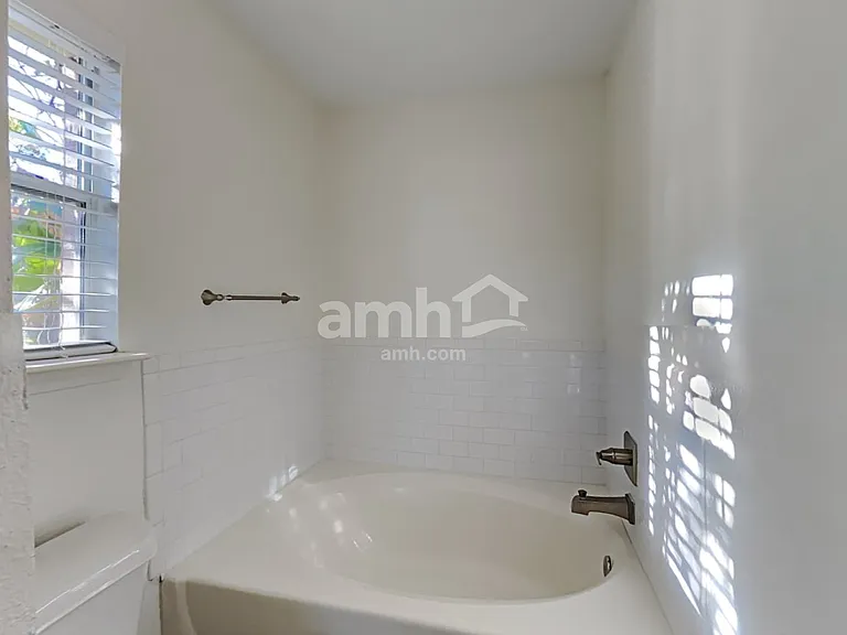 1034 Chase Park Dr — Photo 12