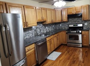 226 Bond St, Elizabeth, NJ 07206