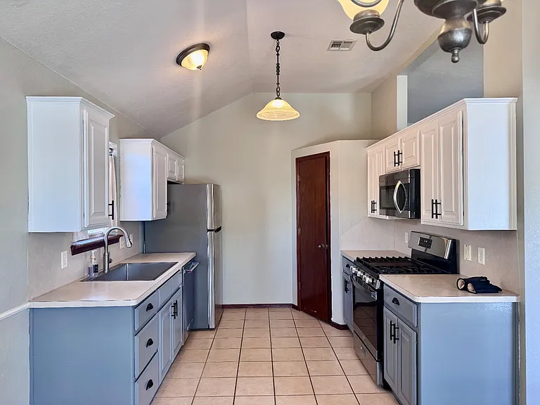 16401 Osceola Trl — Photo 6
