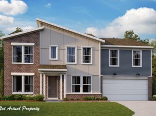 354 Isaac Tharp St, Pataskala, OH 43062