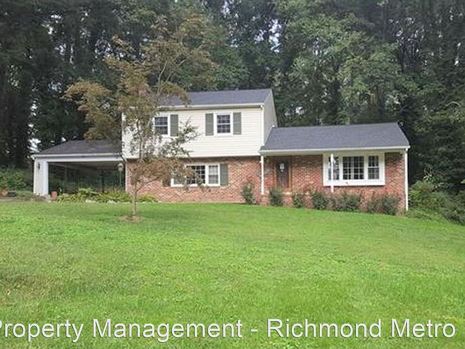 1st image of 725 Forkland Dr