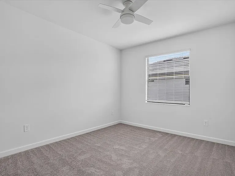 5316 Crystal Harbor Cv — Photo 18