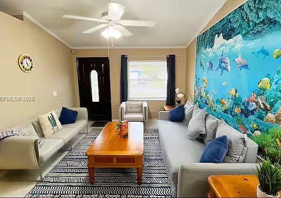 4th image of 404 Red Hawk Loop