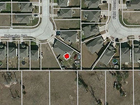2nd image of 21102 Grandin Wood Ct