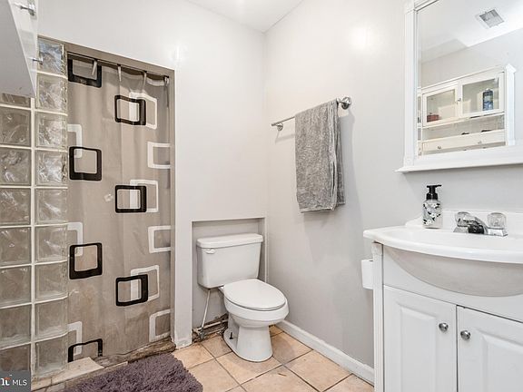 2nd image of 6911 Wild Rose Ct