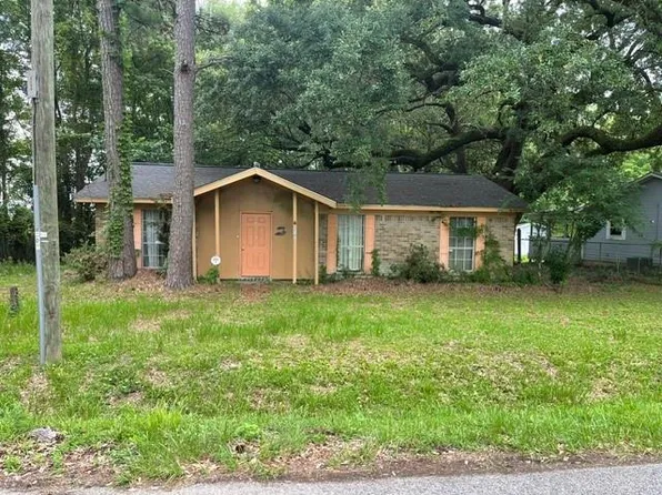 2101 Hoppin St, Mobile, AL 36605