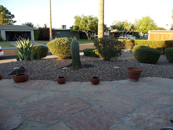 4th image of 2925 E Windrose Dr