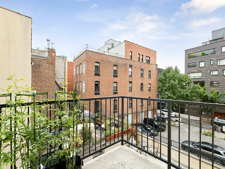 214 Atlantic Ave #4 — Photo 3