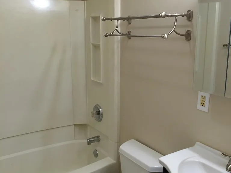 54 Thompson St #3 — Photo 7
