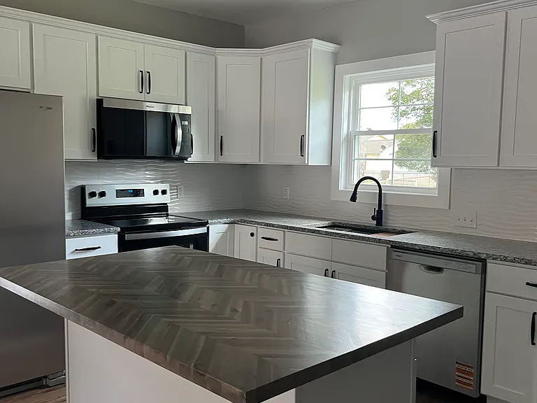 344 Mayflower Ave — Photo 6