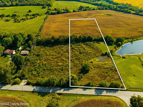 2 Castle Hwy, Pleasureville, KY 40057