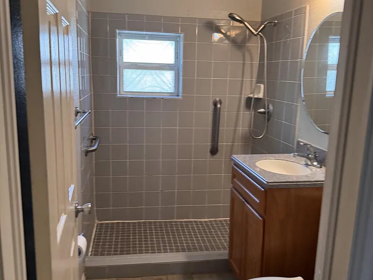 5915 Trowbridge Dr — Photo 6