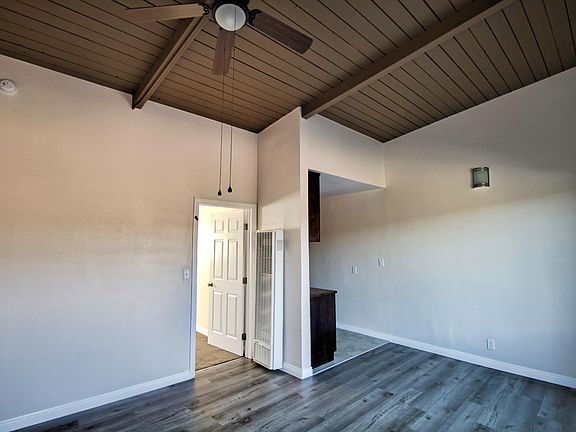 4th image of 6610 Selfland Ave