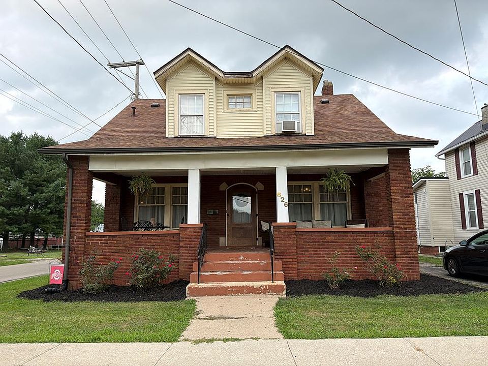 1st image of 626 W Mary St