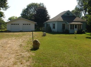 66 N North St, White Cloud, MI 49349