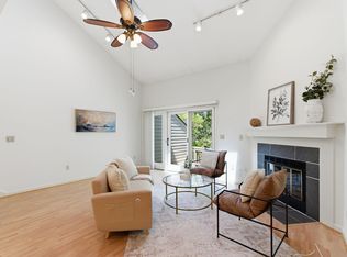 176 River Breeze Dr, Charleston, SC 29407