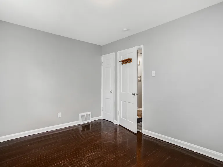 1345 Coolidge Dr — Photo 24