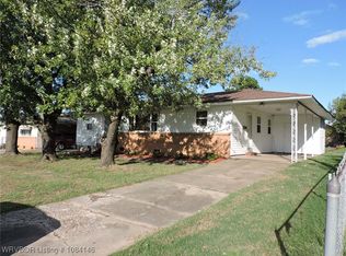 4721 Jenny Lind Rd, Fort Smith, AR 72901