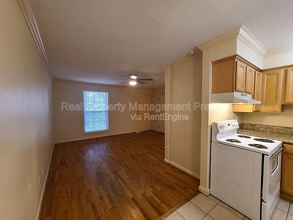 5th image of 1523 Heights Blvd APT 5
