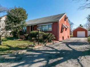 717 S Myrtle St, Vineland, NJ 08360