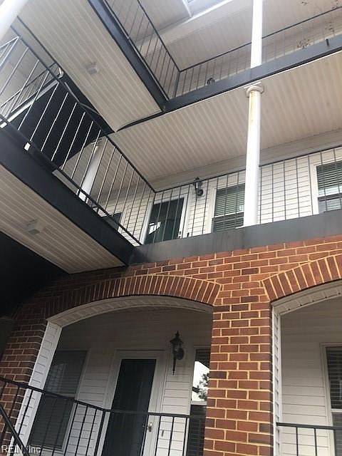1st image of 107 Westover Ave APT 202