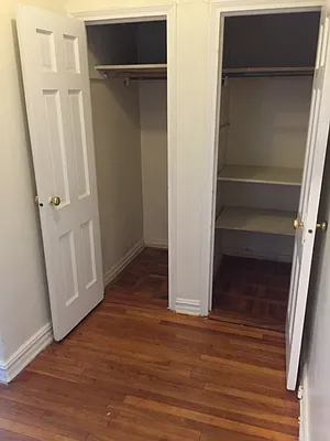 Rented by Lang Realty LLC | media 33