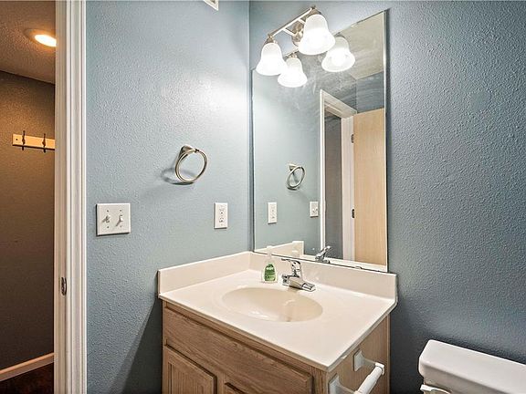 5th image of 4431 NE 83rd Ter