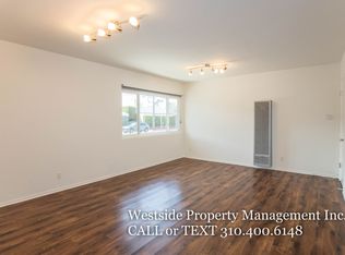 134 Chautauqua Blvd., Santa Monica, CA 90402