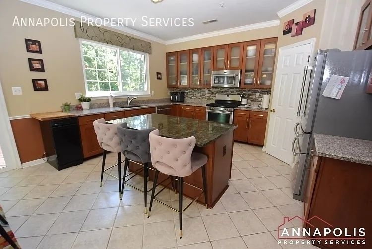 2711 summers ridge drive — Photo 3