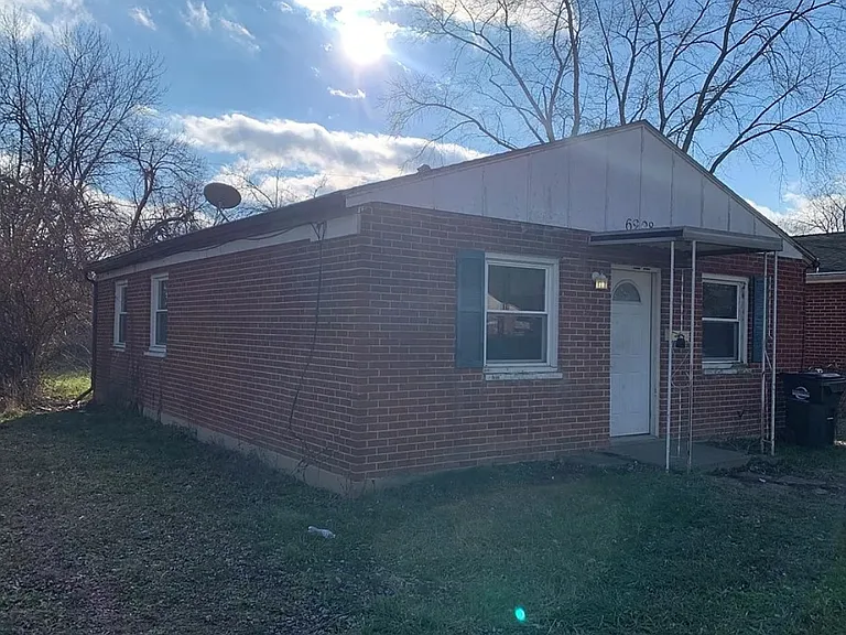 6208 Lorimer St — Photo 13