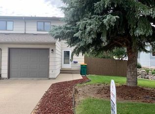 3808 Montreal St, Bismarck, ND 58503