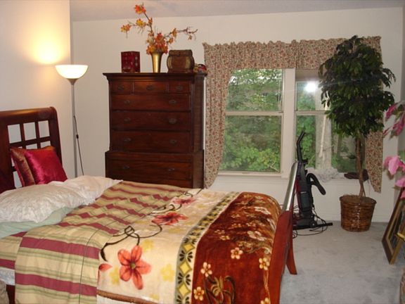 3rd image of 7718 Lafayette Forest Dr APT 33