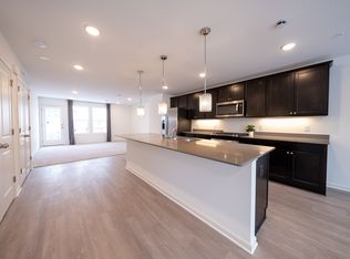 5883 156th St W, Apple Valley, MN 55124