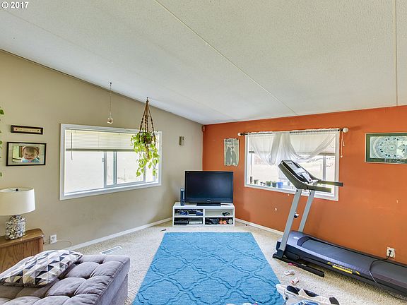 4th image of 16525 S Laurelstone Ln