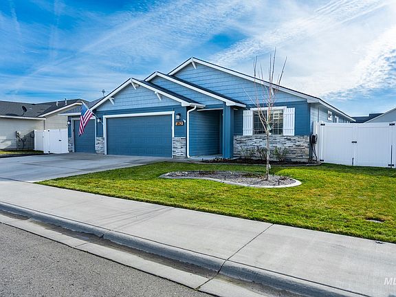 2nd image of 352 Syringa Springs Dr
