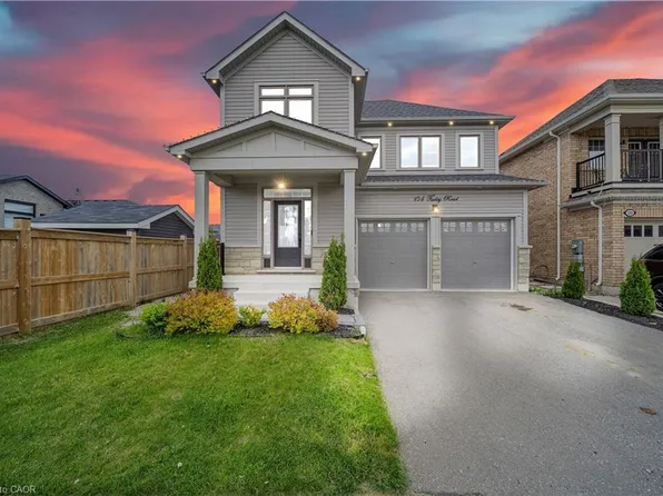 104 Farley Rd, Centre Wellington, ON N1M 0H2