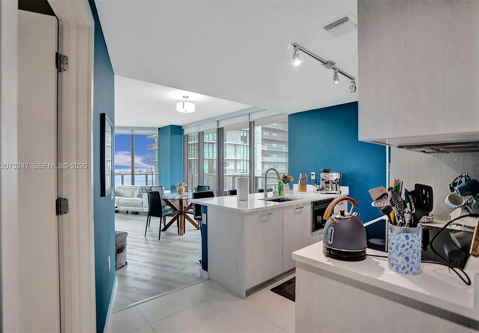 Paraiso Bayviews Condo — Photo 4