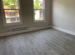 461 Parliament St #201, Toronto, ON M5A3A3