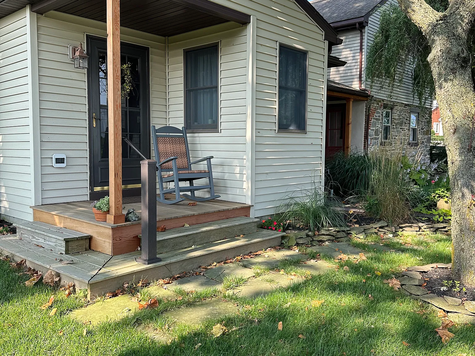 2 bed, 1200 sqft, $2,500 — Photo 1
